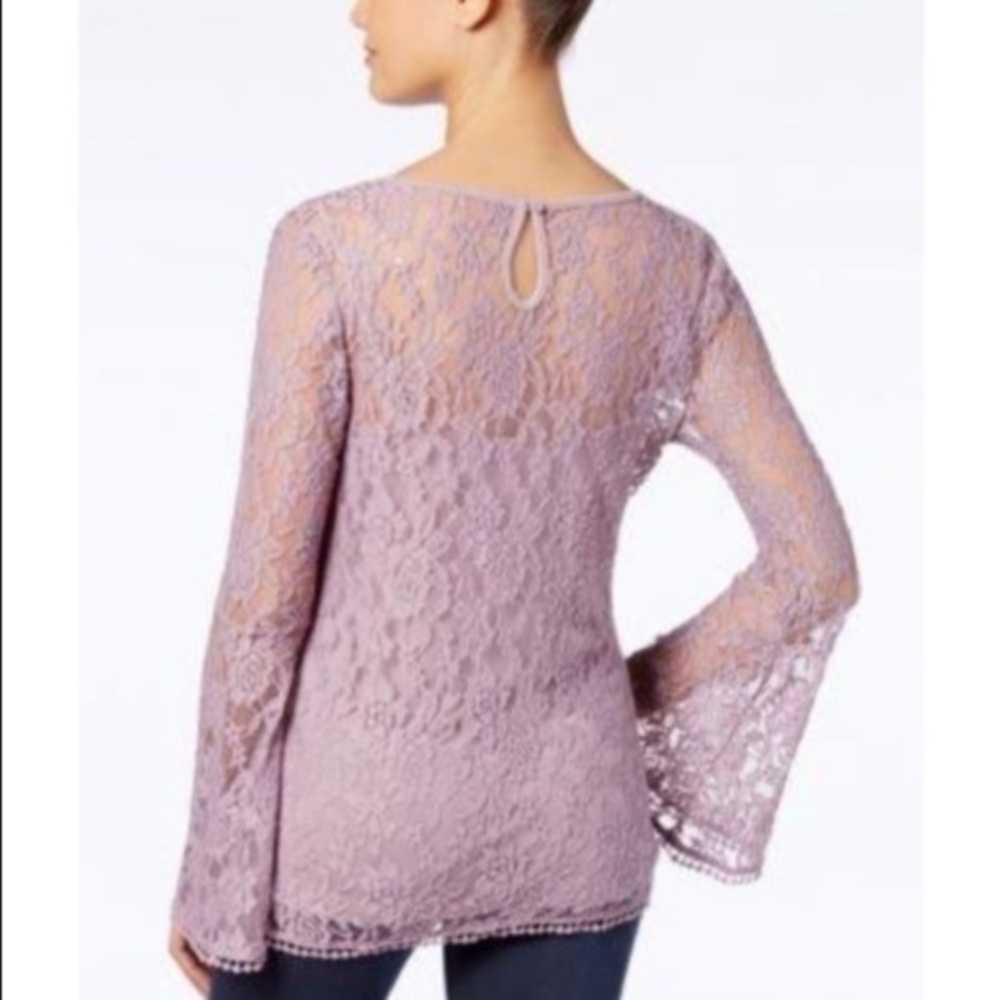 Ultra Flirt Women’s Juniors Lace Bell Sleeves Top